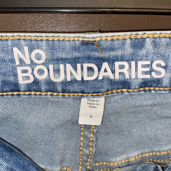 Bootcut Jeans - Picture 2 of 3